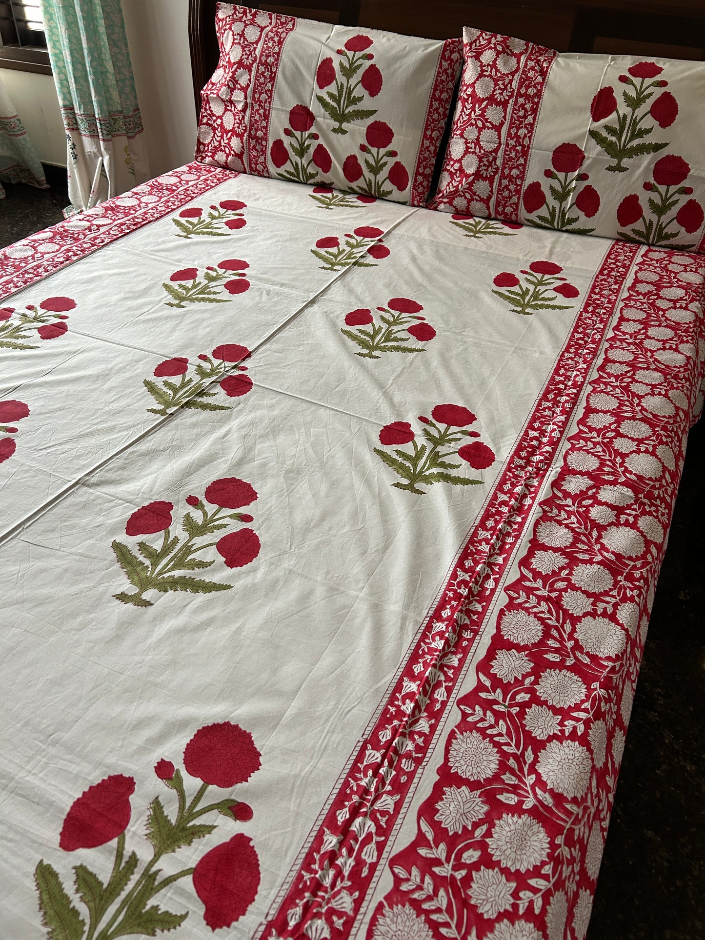 Prakhya Block Printed Cotton Bedsheet(90x108)