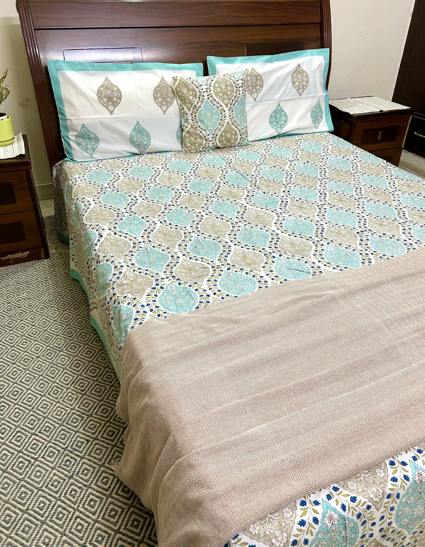 Tarang Block Print Beige Cotton Bedsheet(90x108)
