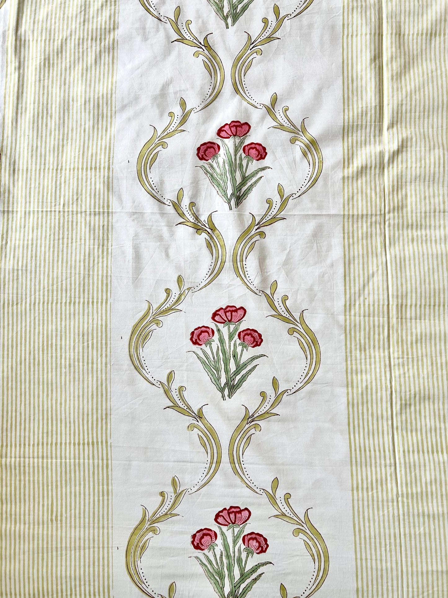 Trisha Block Printed White Cotton Bedsheet(90X108)