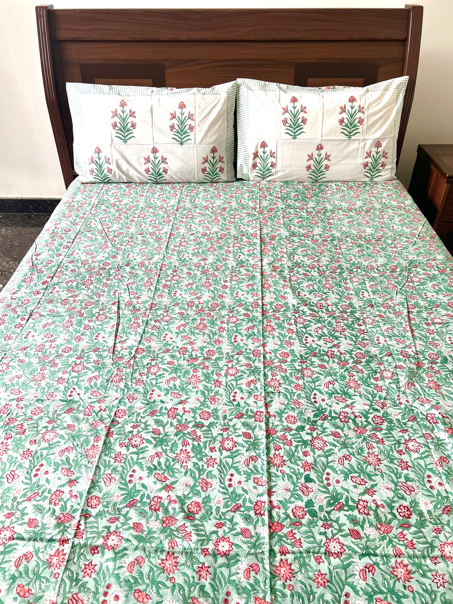 Sage Green Block Printed White Cotton Bedsheet(108x108)