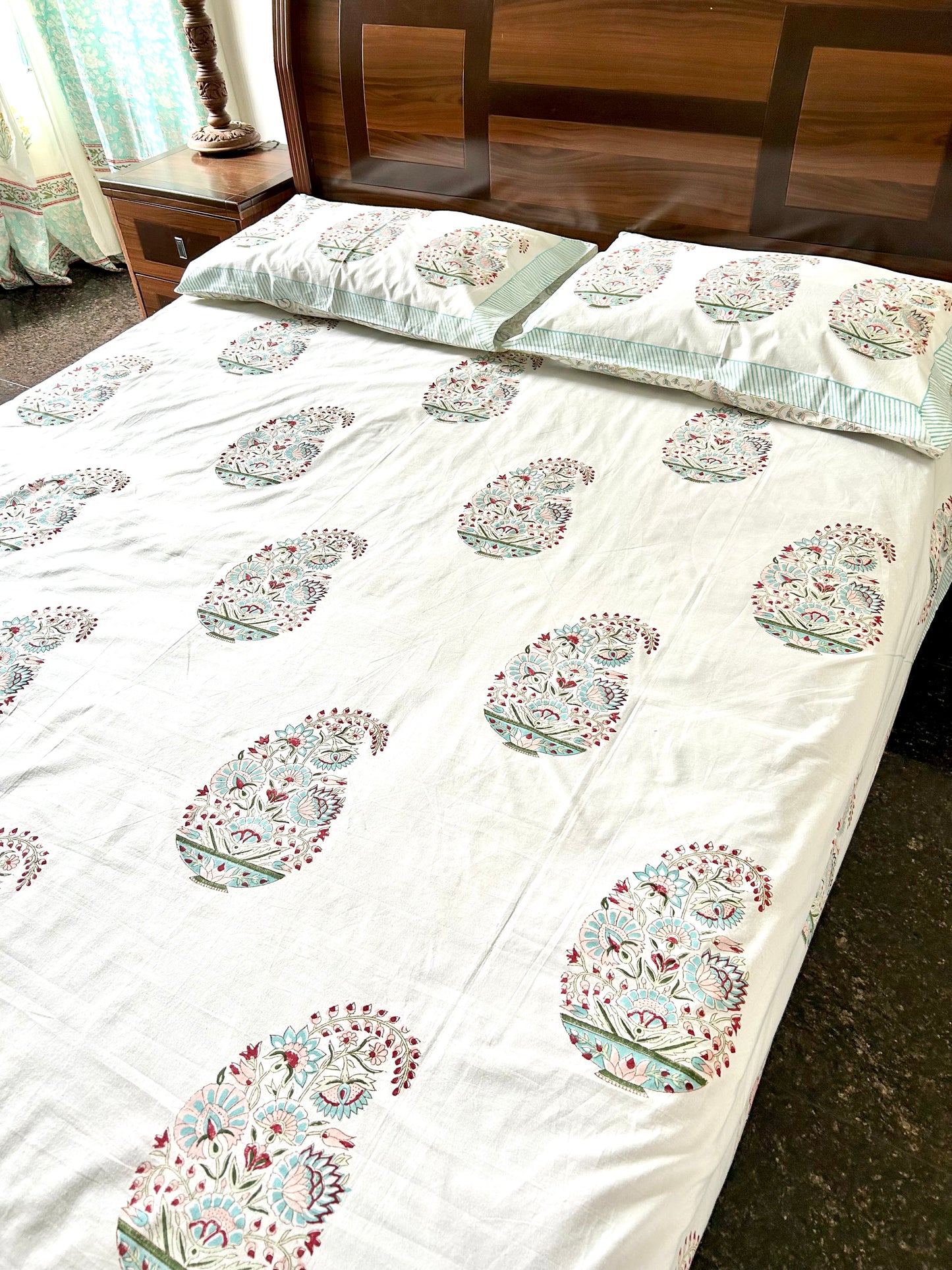 Amya Block Printed Cotton Bedsheet(90x108)