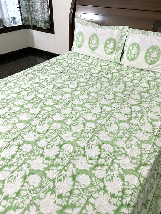 Pastel Green Block Printed Cotton Bedsheet(108x108)