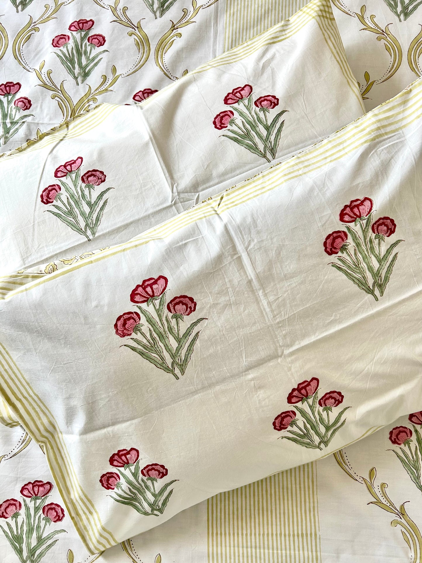 Trisha Block Printed White Cotton Bedsheet(90X108)