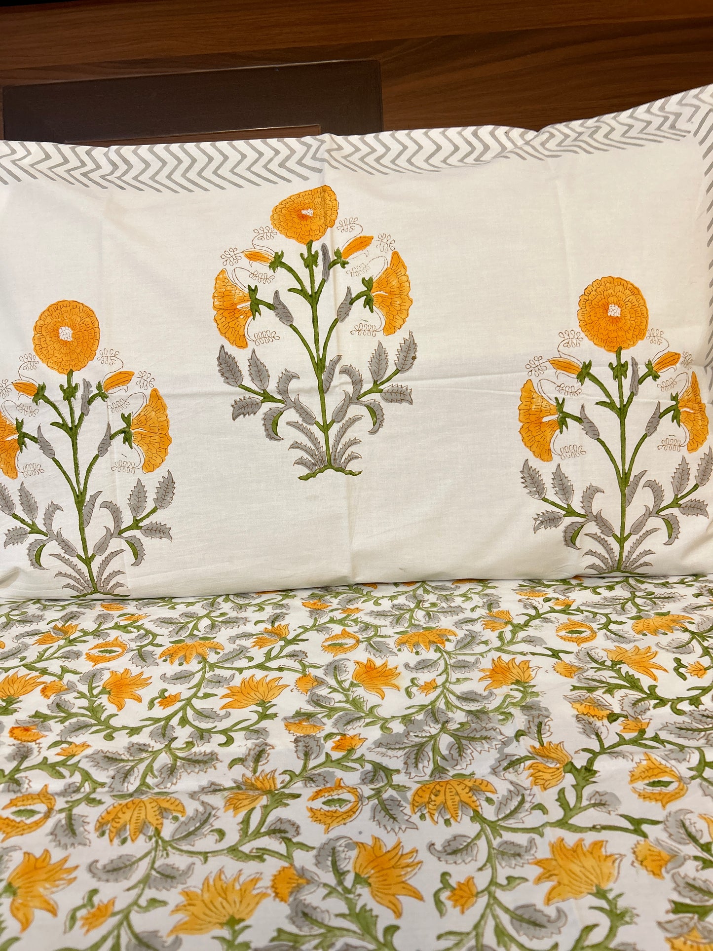 Yellow floral Vines Block Printed Cotton Bedsheet(90x108)